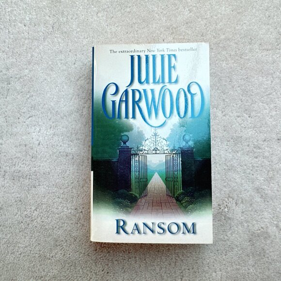 Ransom by Julie Garwood | Paperback Book - Picture 1 of 4